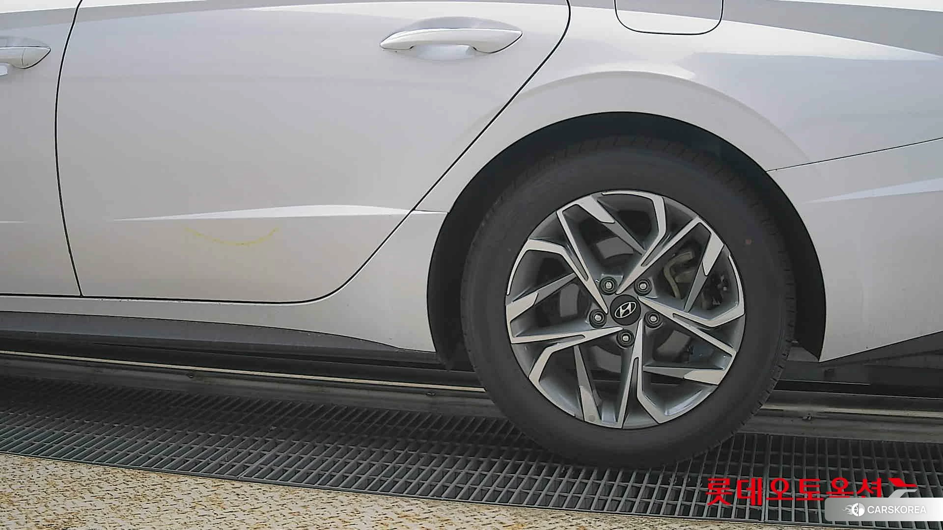 Hyundai Sonata id 4289316 из Кореи 14