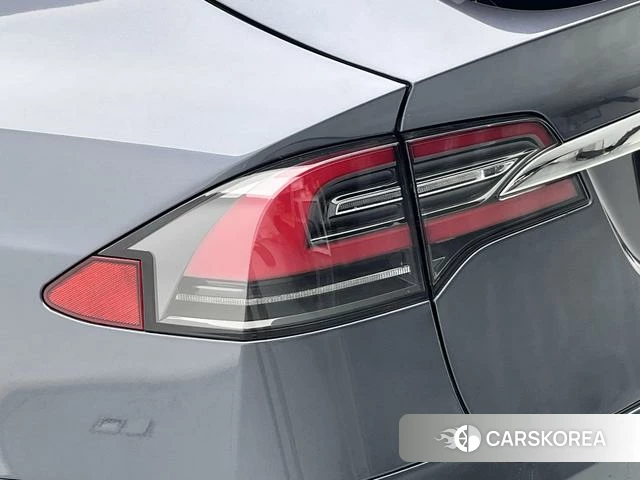 Tesla Model X id 4253407 из Китая 14