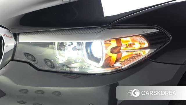 BMW 5 Series (G30) id 4937192 из Кореи 14