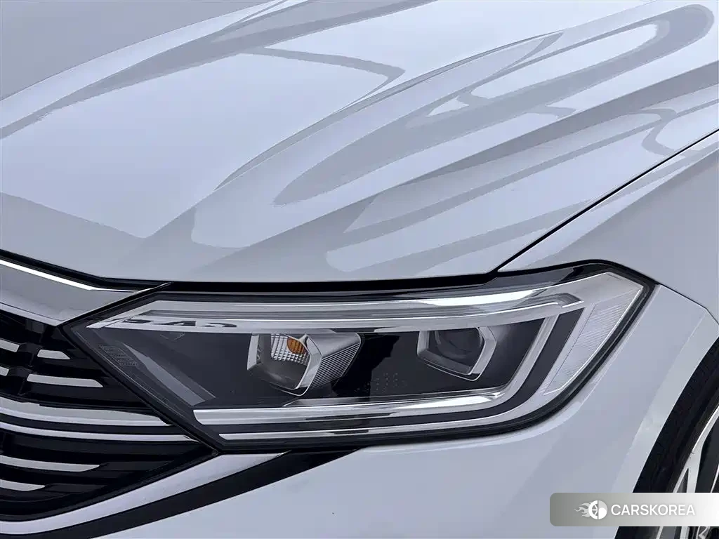 Volkswagen Sagitar id 4576479 из Китая 14