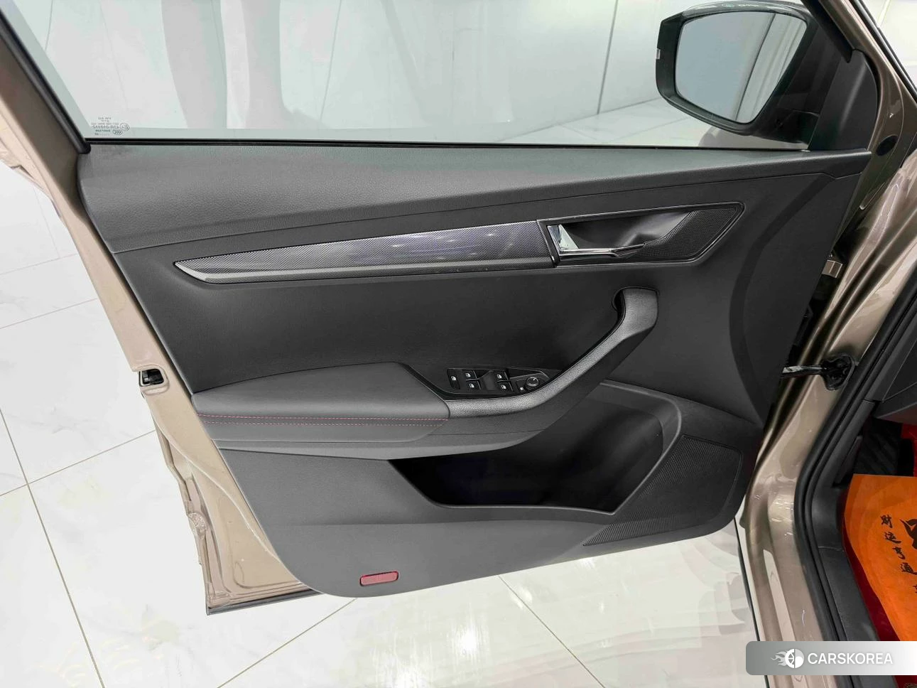 Skoda Krok id 4510553 из Китая 14