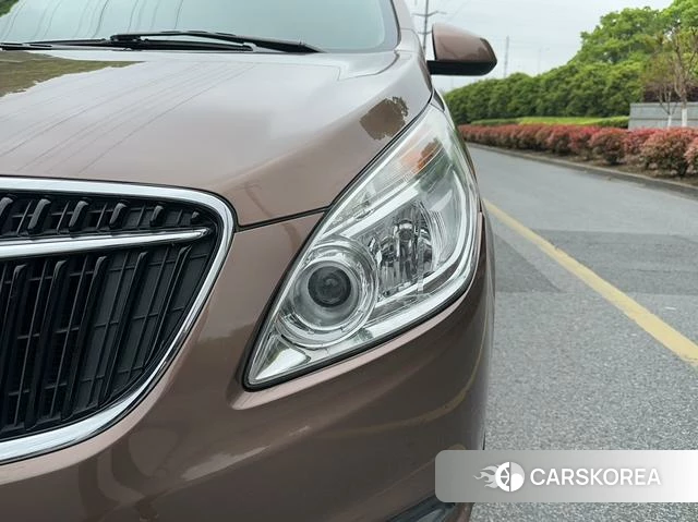Buick GL8 id 4253931 из Китая 14