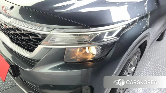 Kia Seltos id 4476350 из Кореи 14