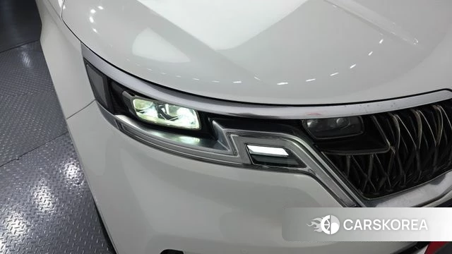 Kia Carnival 4th generation id 4232151 из Кореи 14