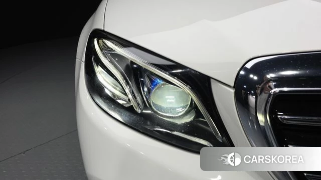 Mercedes-Benz E-Class W213 id 4543585 из Кореи 14