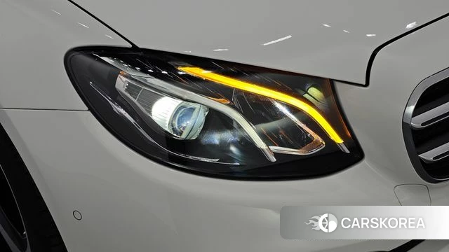 Mercedes-Benz E-Class W213 id 4542738 из Кореи 14