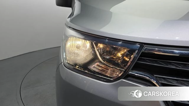 Hyundai The New Grand Starex id 4568539 из Кореи 13