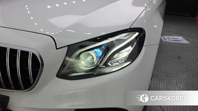 Mercedes-Benz E-Class W213 id 4435614 из Кореи 14