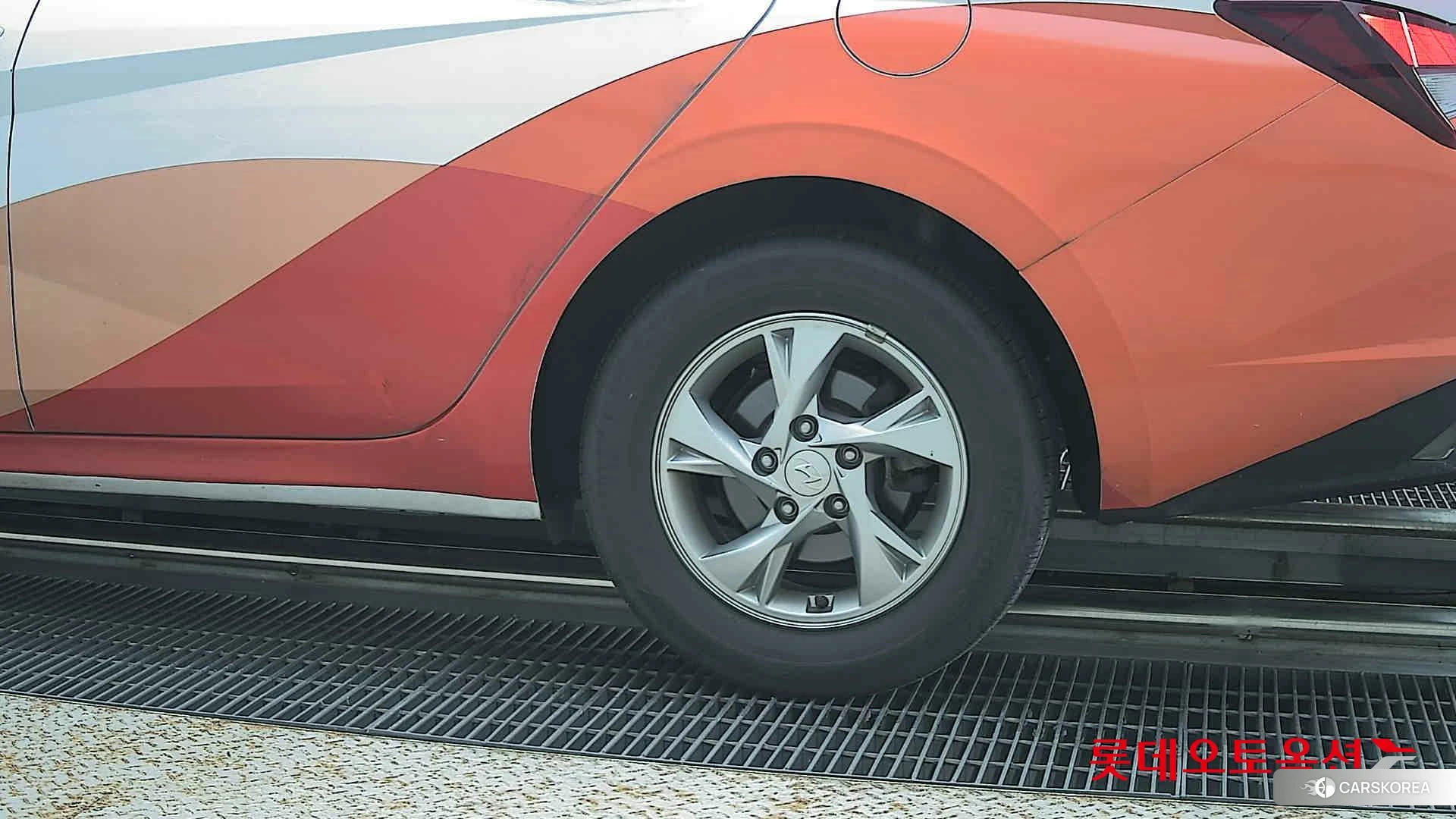 Hyundai Avante id 4664303 из Кореи 14
