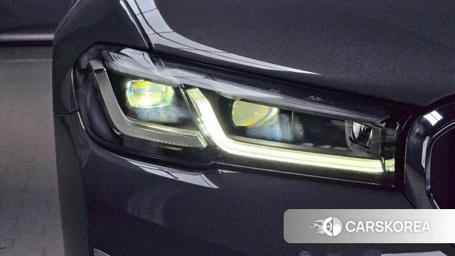 BMW 5 Series (G30) id 4683367 из Кореи 14