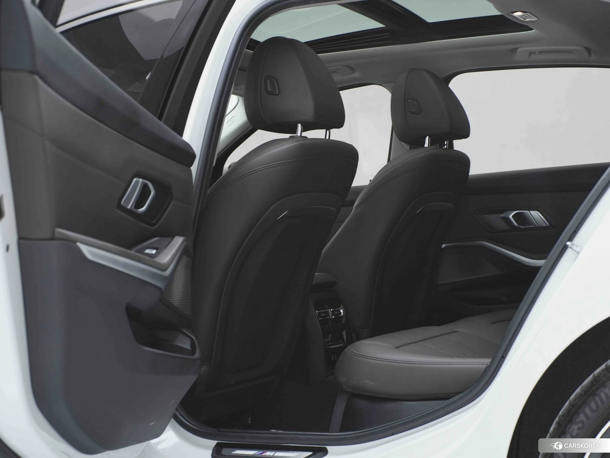 BMW 3 series id 4407632 из Китая 14