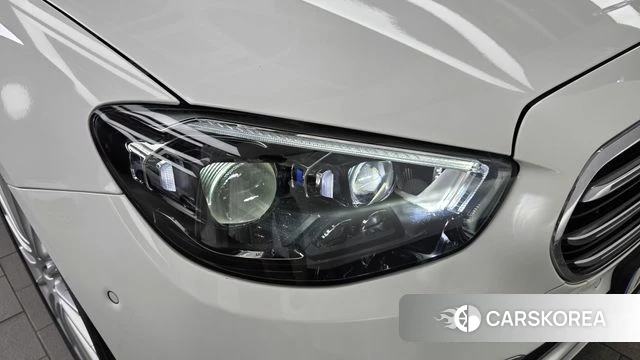 Mercedes-Benz E-Class W213 id 4682924 из Кореи 14
