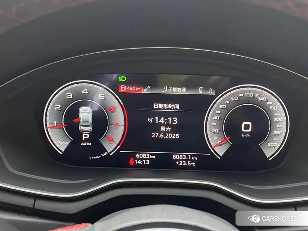 Audi A4L id 4576393 из Китая 14