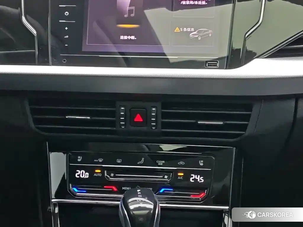 Volkswagen Passat id 4576564 из Китая 14