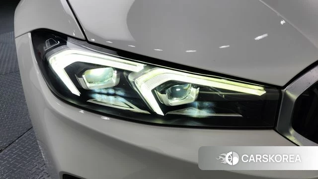 BMW 3 Series (G20) id 4292473 из Кореи 14