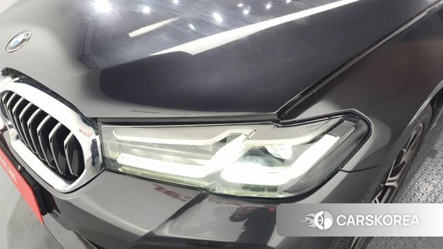 BMW 5 Series (G30) id 4383772 из Кореи 14