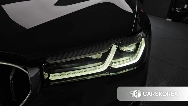 BMW 5 Series (G30) id 4592479 из Кореи 14