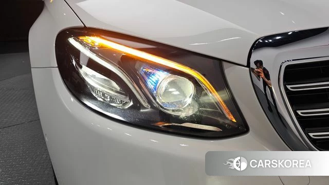 Mercedes-Benz E-Class W213 id 4507897 из Кореи 14