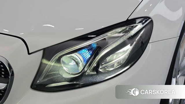 Mercedes-Benz E-Class W213 id 4713310 из Кореи 14