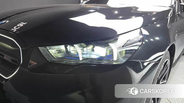 BMW M5 (G90) id 4515804 из Кореи 14