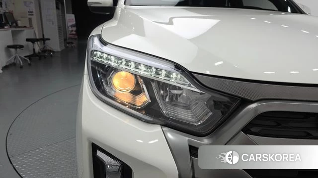 Ssangyong The New Rexton Sports Cannes id 4682845 из Кореи 14