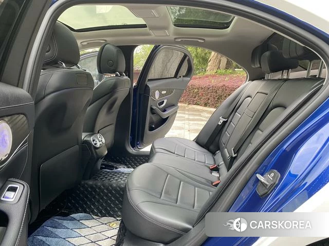 Mercedes-Benz Class C id 3896251 из Китая 14