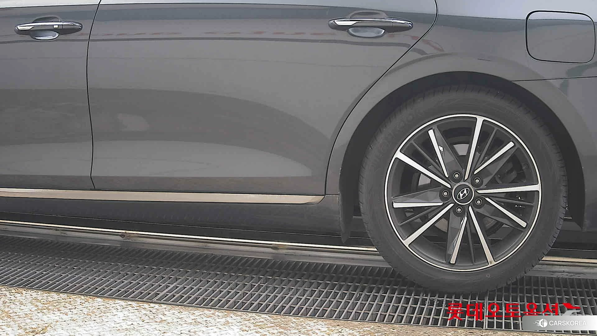 Hyundai Grandeur id 3882078 из Кореи 14