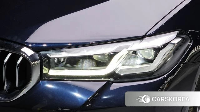 BMW 5 Series (G30) id 4793774 из Кореи 14