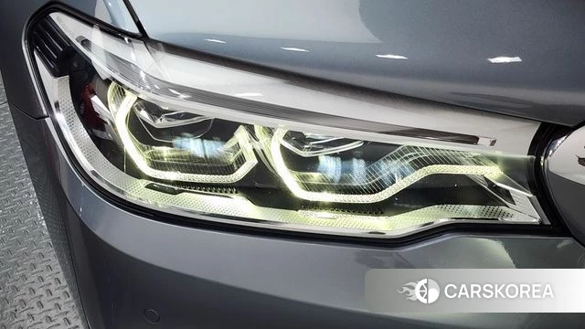 BMW 5 Series (G30) id 4417278 из Кореи 14