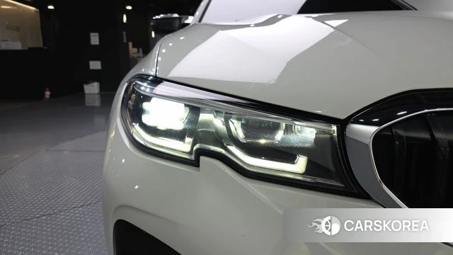BMW 3 Series (G20) id 4642497 из Кореи 14