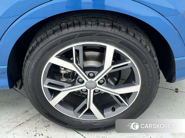 Audi Q3 Sportback id 4260686 из Китая 14