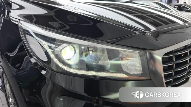 Kia The New Carnival id 4638218 из Кореи 14