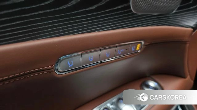 Genesis G90 (RS4) id 4248747 из Кореи 14