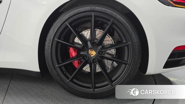 Porsche 911(992) id 4456277 из Кореи 14
