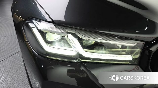 BMW 5 Series (G30) id 4356058 из Кореи 14