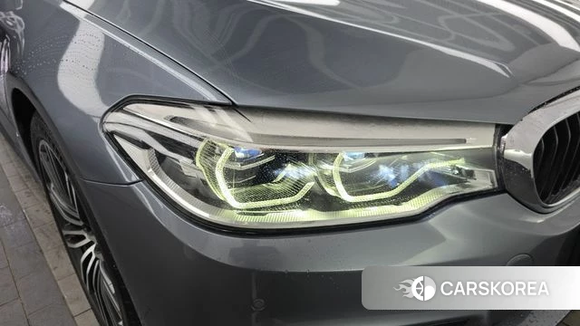BMW 5 Series (G30) id 4750916 из Кореи 14