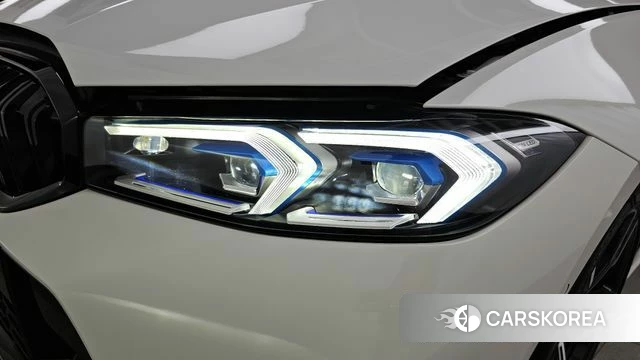 BMW 3 Series (G20) id 4222902 из Кореи 14