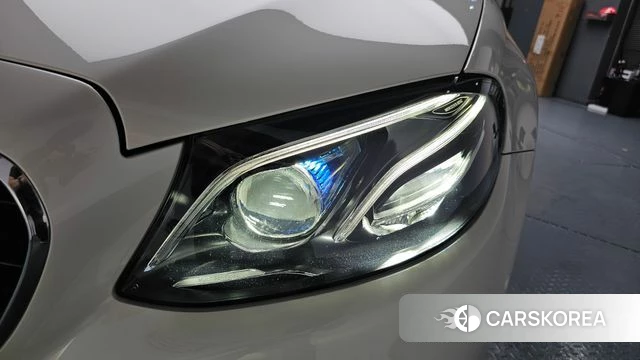 Mercedes-Benz E-Class W213 id 4595523 из Кореи 14