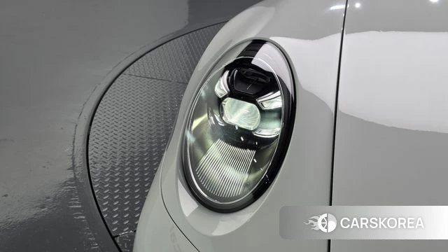 Porsche 911(992) id 4677363 из Кореи 14