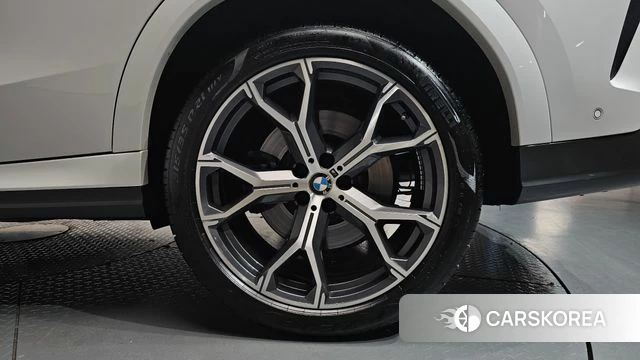 BMW X6 (G06) id 4764683 из Кореи 14
