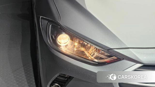 Hyundai Avante AD id 4605390 из Кореи 14