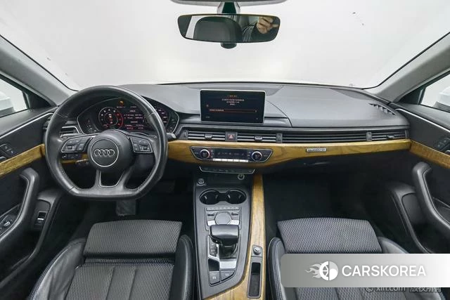 Audi A4L id 4212749 из Китая 13