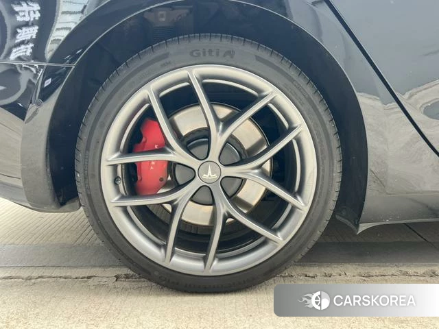 Tesla Model 3 id 3957874 из Китая 14