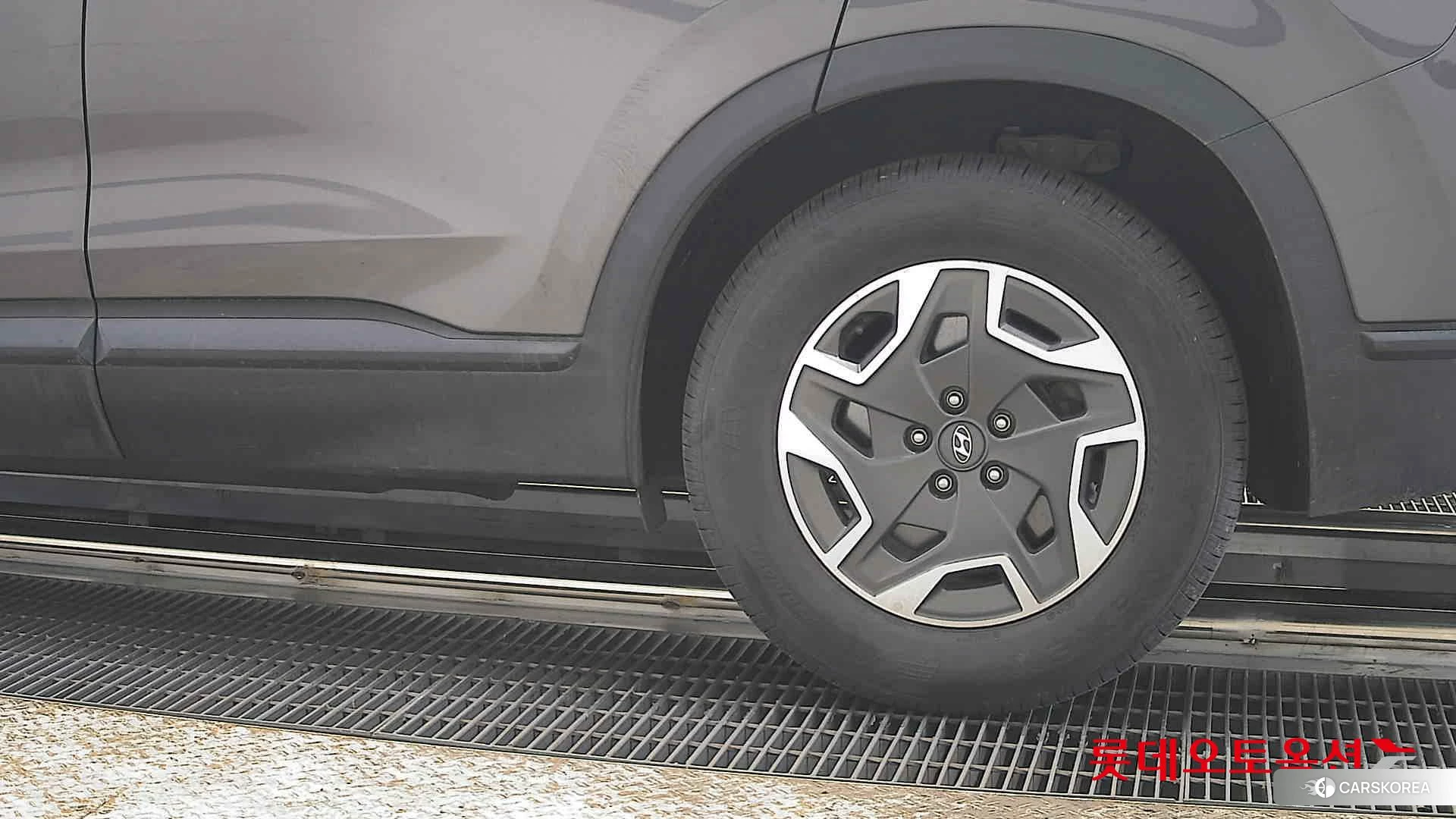 Hyundai Santa Fe Hybrid id 3882051 из Кореи 14