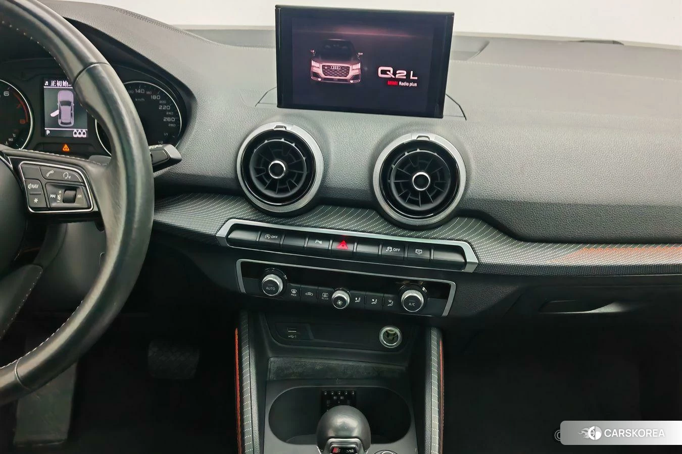 Audi Q2L id 4479273 из Китая 14