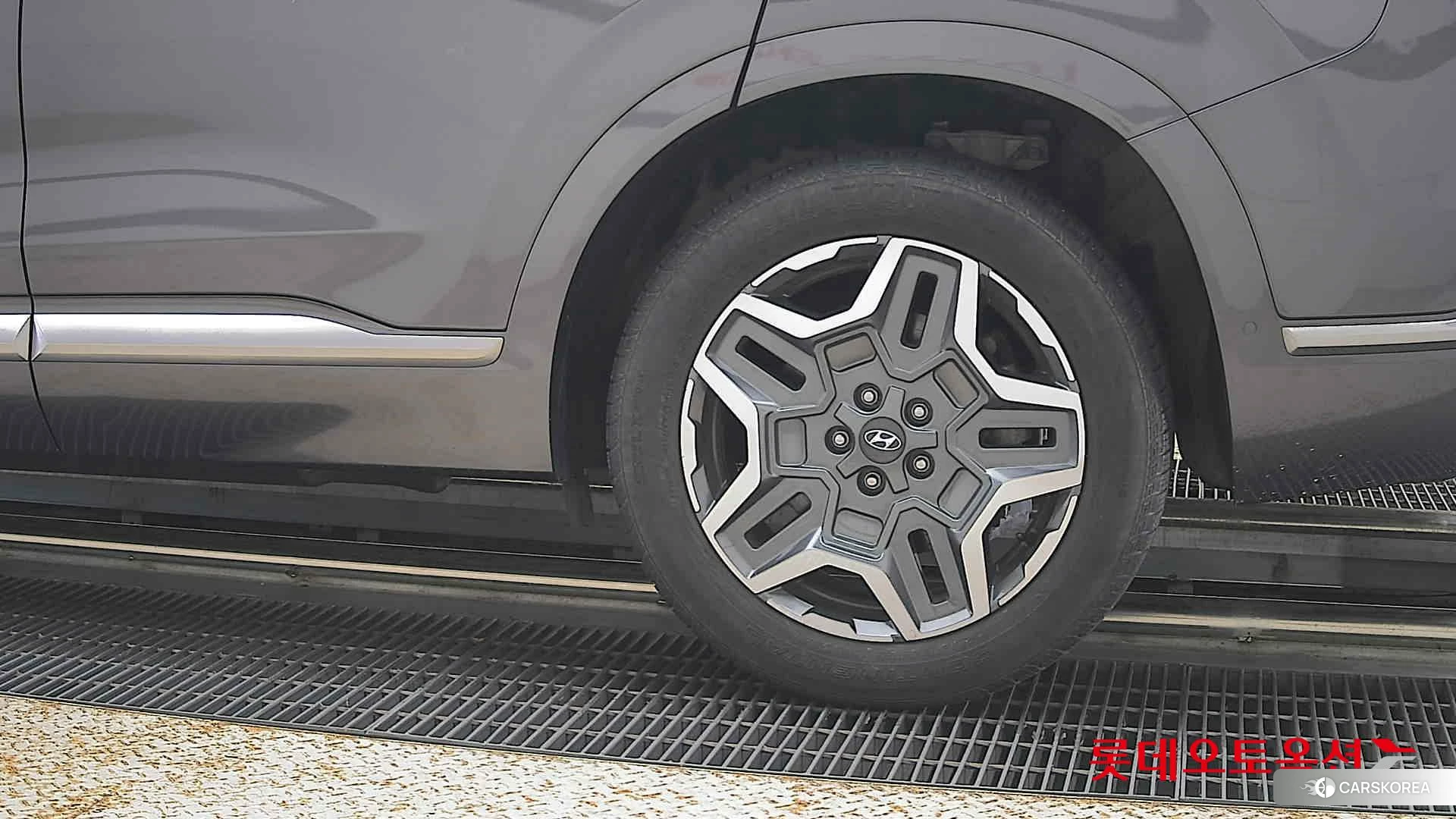 Hyundai Santa Fe Hybrid id 4674147 из Кореи 14