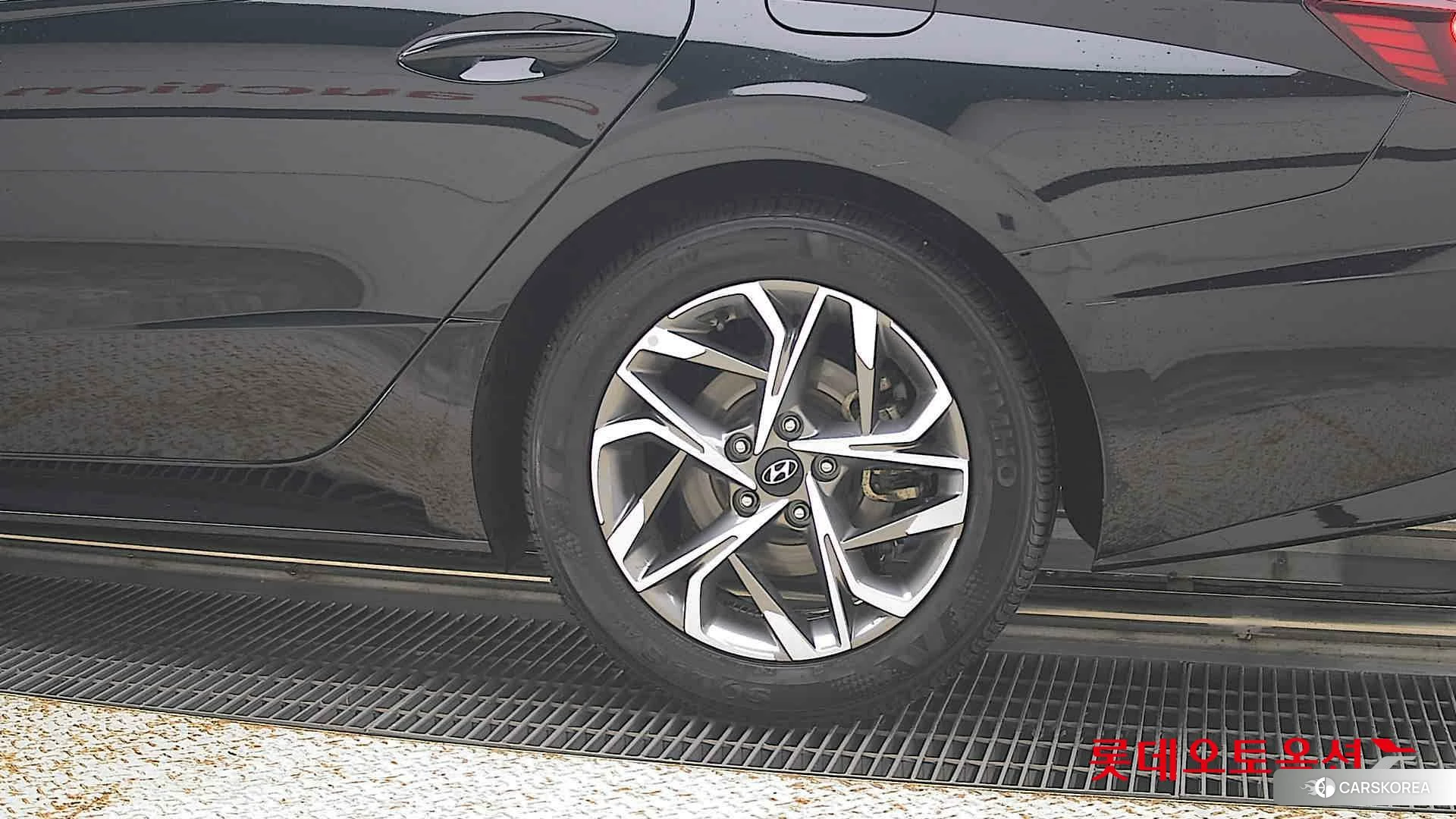Hyundai Sonata id 4669117 из Кореи 14