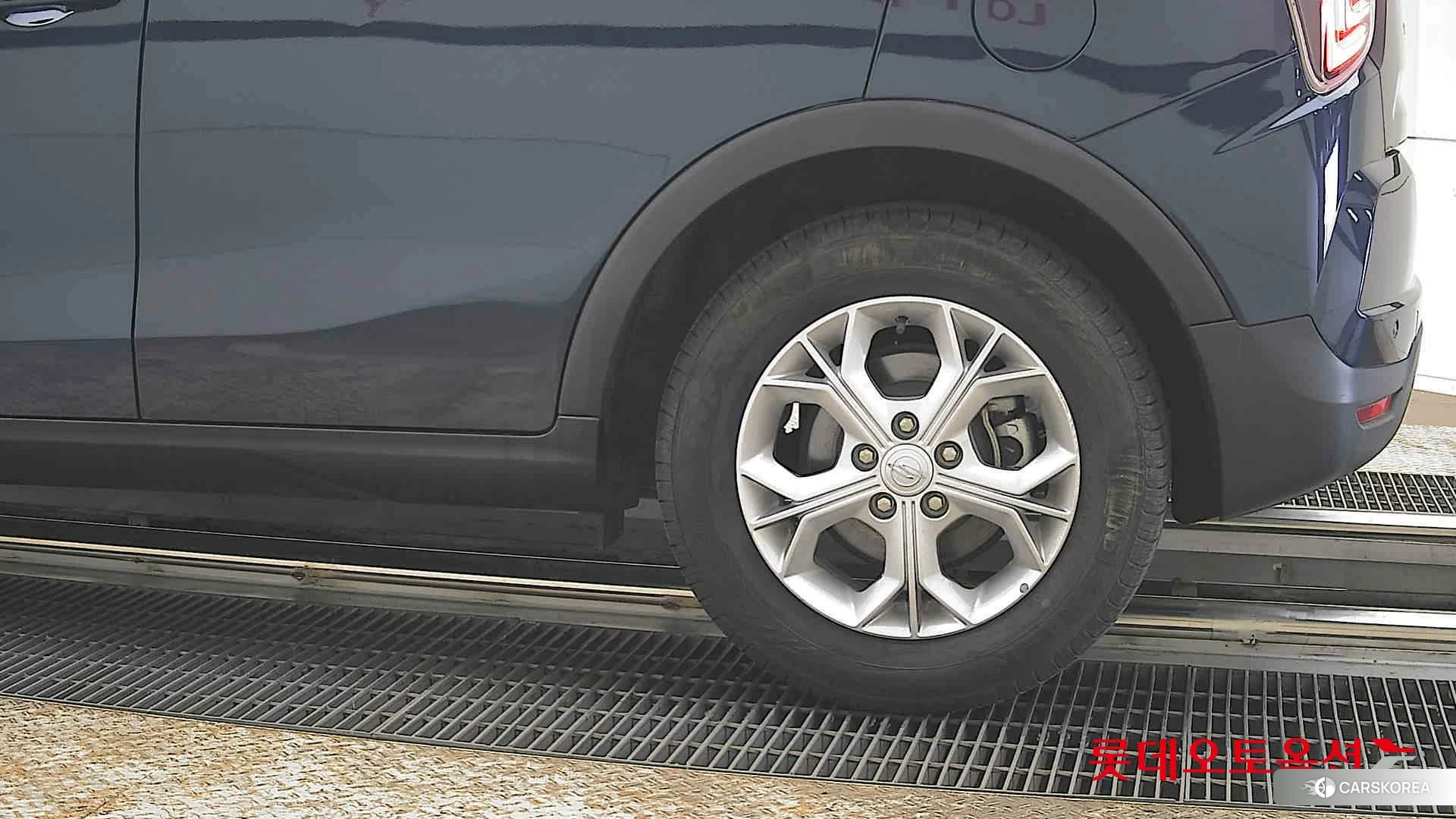 SsangYong Tivoli id 3882198 из Кореи 14