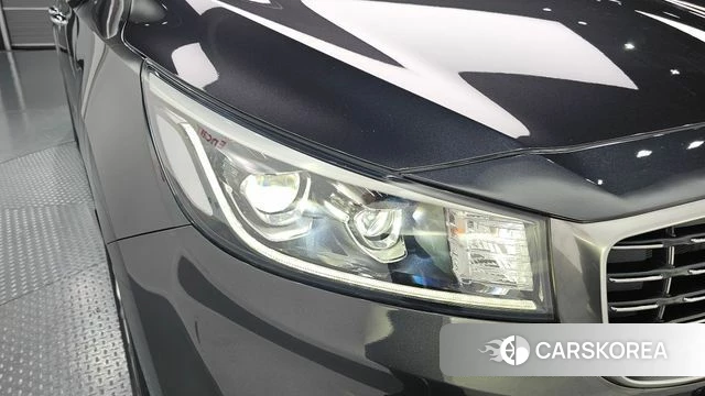 Kia The New Carnival id 4765097 из Кореи 14