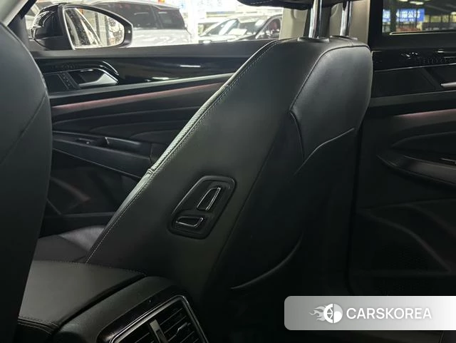 Volkswagen Passat id 4321337 из Китая 14